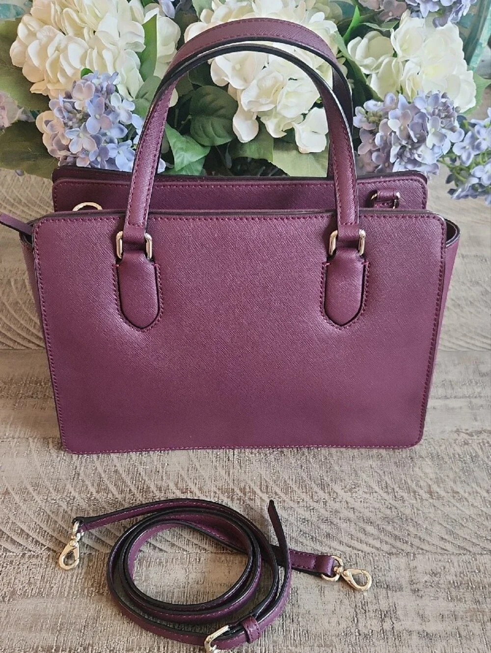 kate spade Saffiano Leather Satchel With Strap. Gorgeous Fall & Winter Bag!